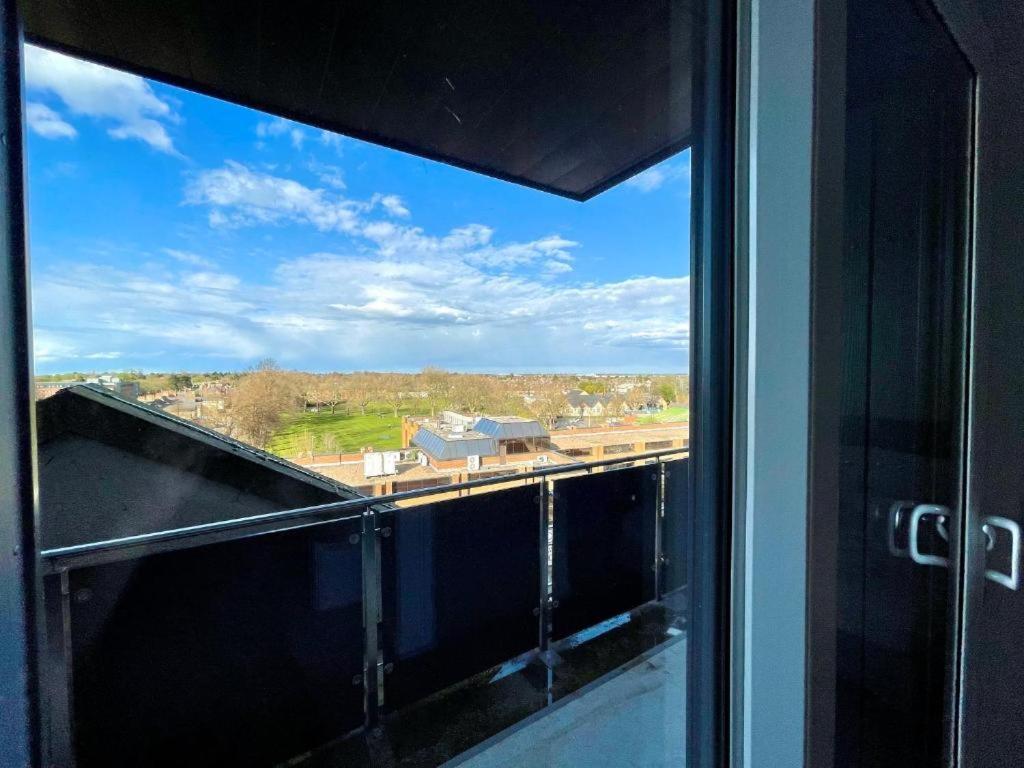 Bayard Plaza Penthouse Apartments 피터버러 외부 사진