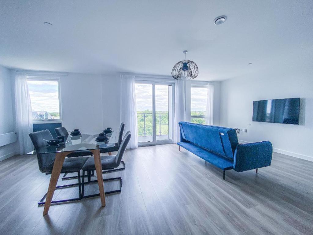 Bayard Plaza Penthouse Apartments 피터버러 외부 사진